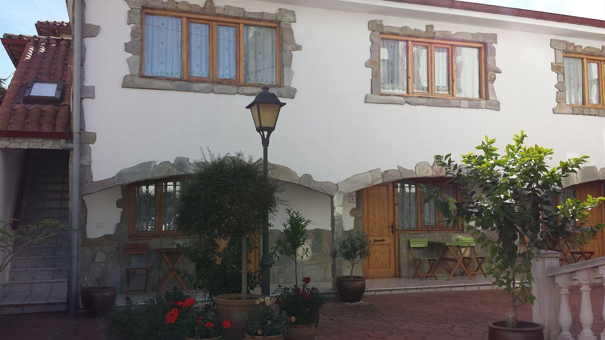 Hotel Cortijo Laredo Bagian luar foto